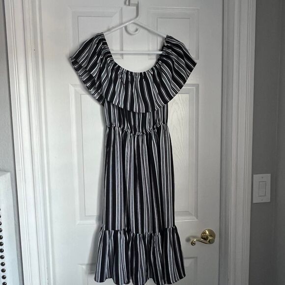 Soprano Black and White Striped Dress Size S - Picture 4 of 8